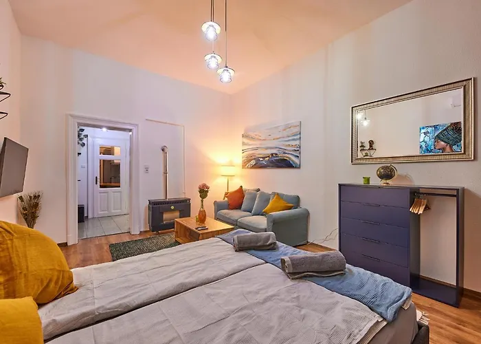 Uhu\'S Golden Soho Residence