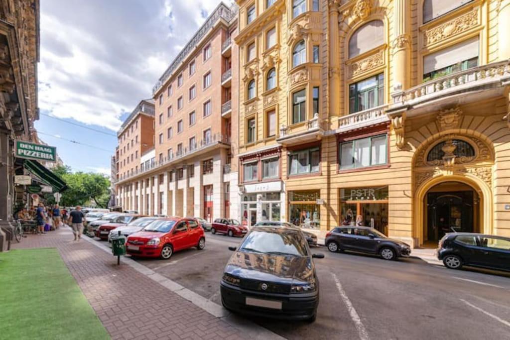 Apartament Uhu's Golden Soho